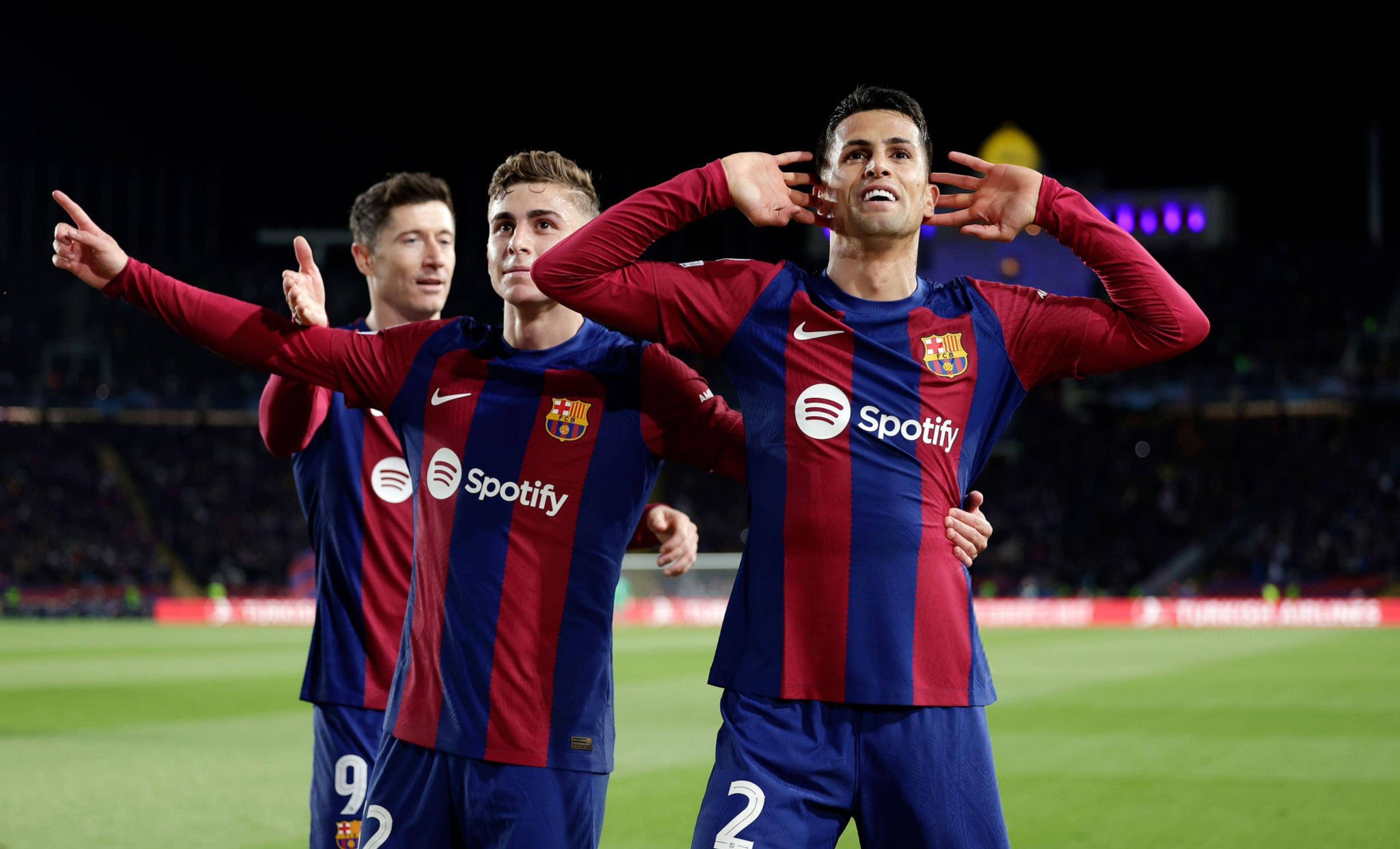 2500万打爆18亿巴萨一战收获最强天才堪比范迪克哈维笑了