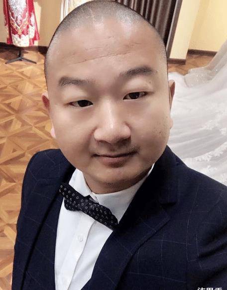 原创3个混的最好的网红前两位混进娱乐圈giao哥演唱会座无虚席