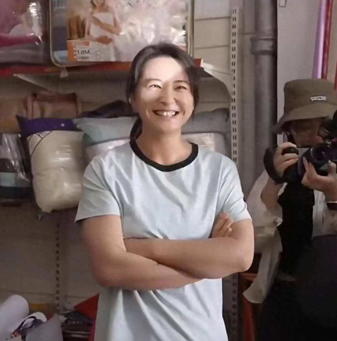 原创热辣滚烫片方盈利123亿贾玲四种途径分钱多到难以想象