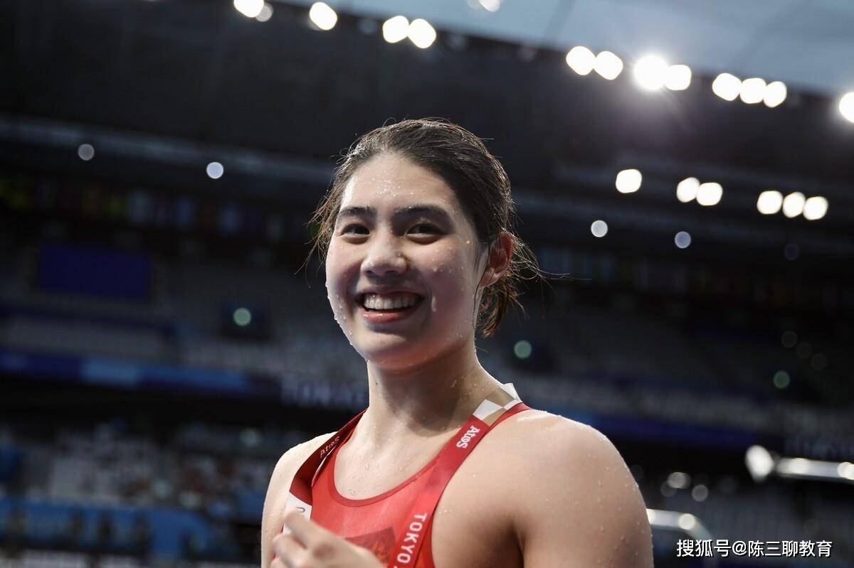 26岁游泳女神张雨霏官宣收获新奖项,家人开心,孙杨送祝福_奥运会_霍启