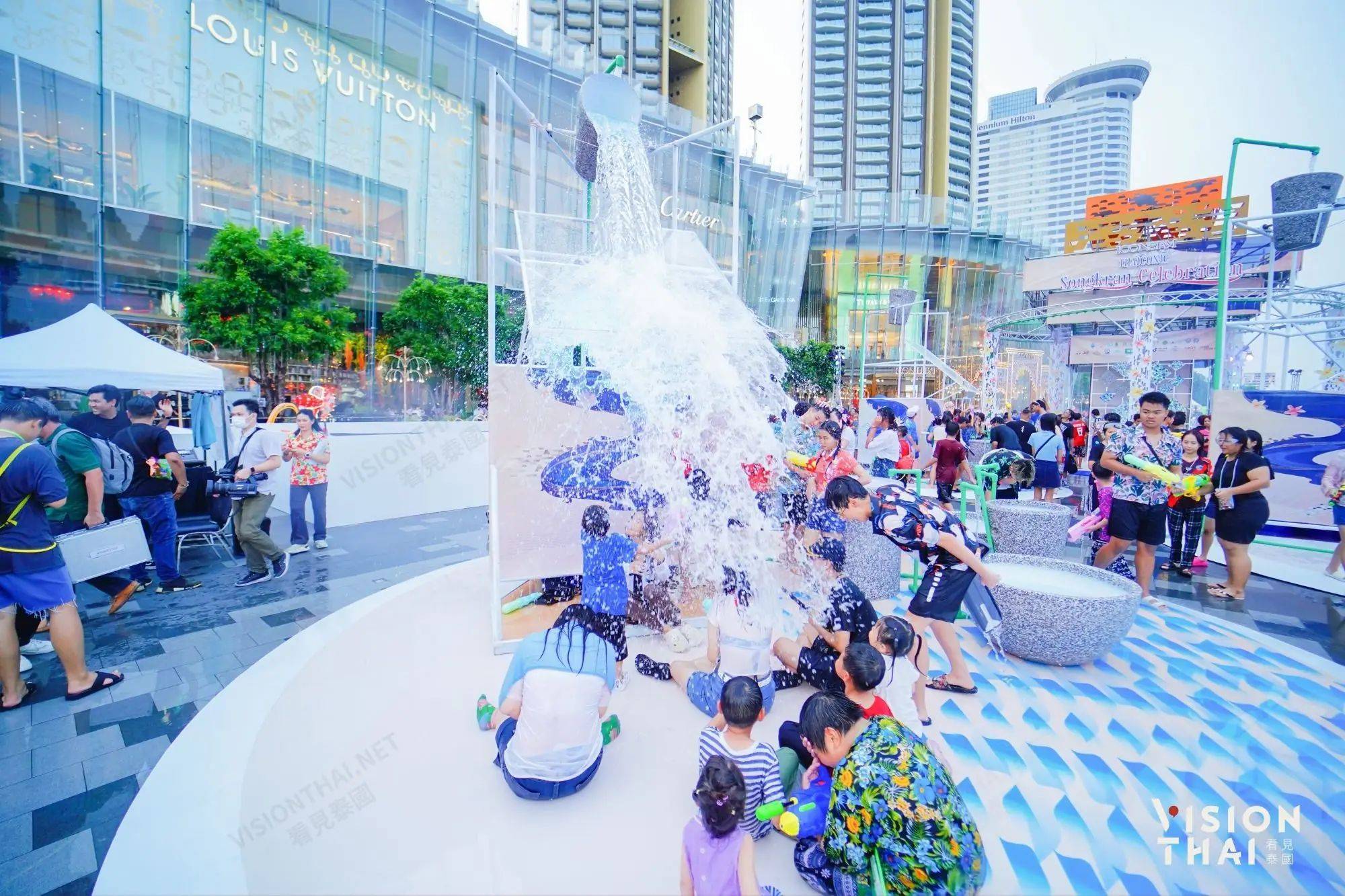 2024曼谷暹罗天地iconsiam泼水节传承世界非物质文化遗产