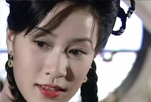 48岁的佘诗曼,终于为自己的"不婚不育"付出了代价_妈妈_生活_香港