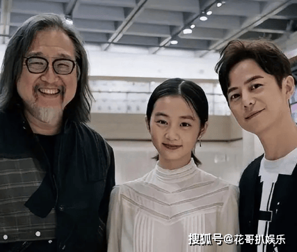 原创黄磊参加节目首谈小儿子展现父子深情上热搜却连累黄多多被骂