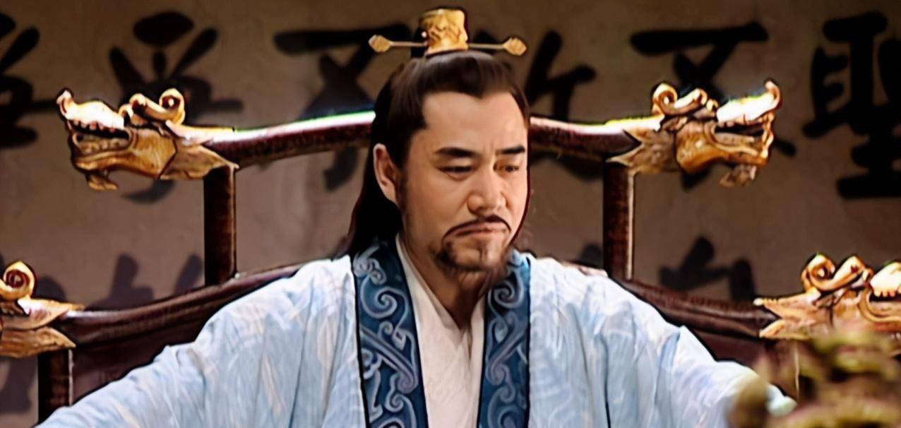 原创老戏骨陈宝国罕见现身贵为优秀演员出行却没带一名保镖