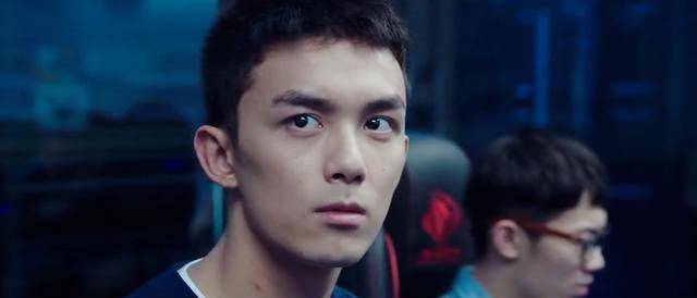 原创丢掉偶像包袱扮丑顶流鹿晗可以凭新剧翻身吗