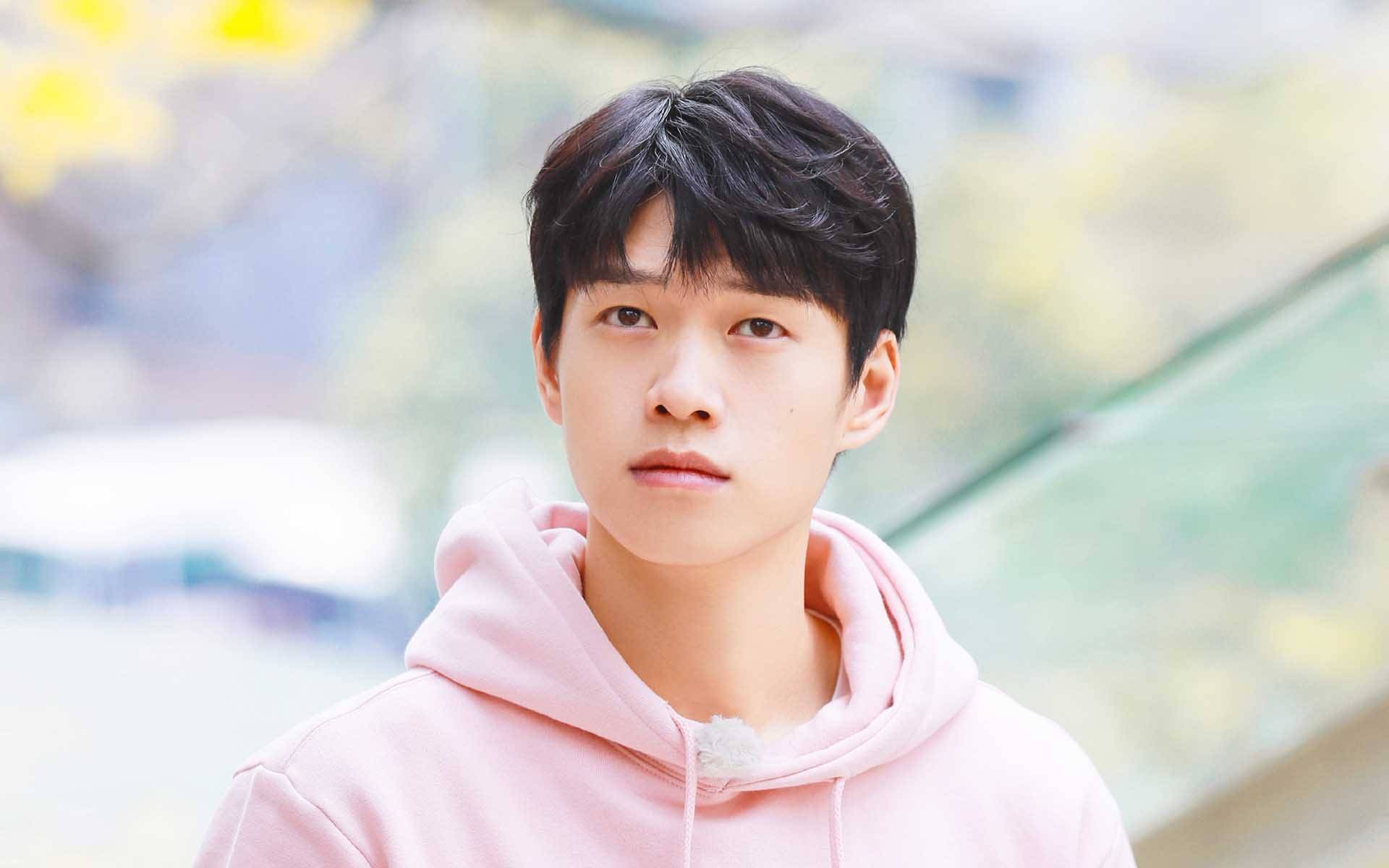 资讯:杨洋,肖战,王一博,章子怡,于适,古力娜扎,倪妮_张翰_因为_少年