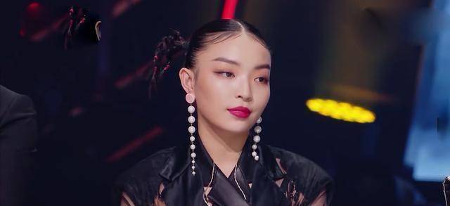 怼丁太升diss郝雷这才是女rapper该有的态度