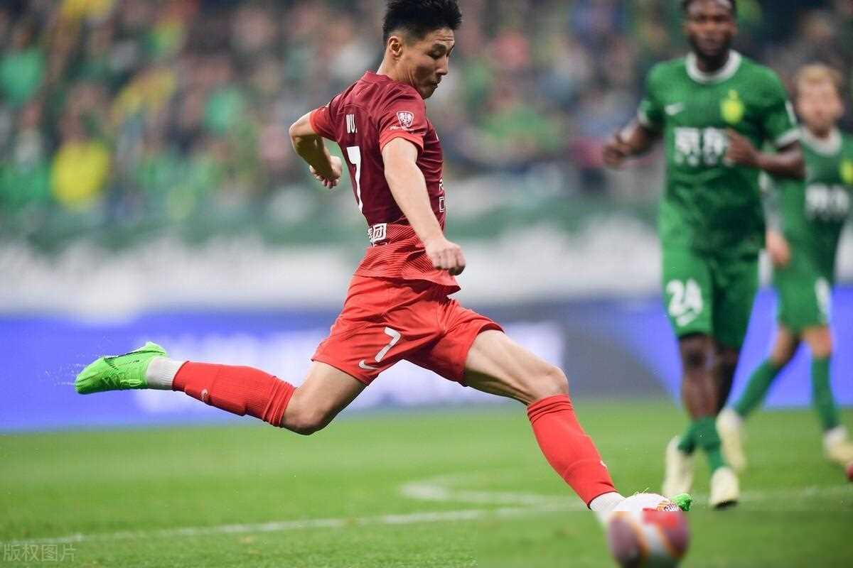 国足福将武磊33岁仍是一哥稳如泰山对阵泰国需倚仗他