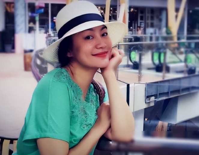 再婚娶小20岁娇妻,62岁又做父亲,大女儿也是知名_生活_张晔子_人生