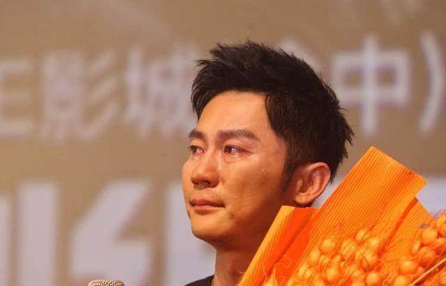 对比吴京差距明显空天猎注定失败李晨的眼泪也无法挽救