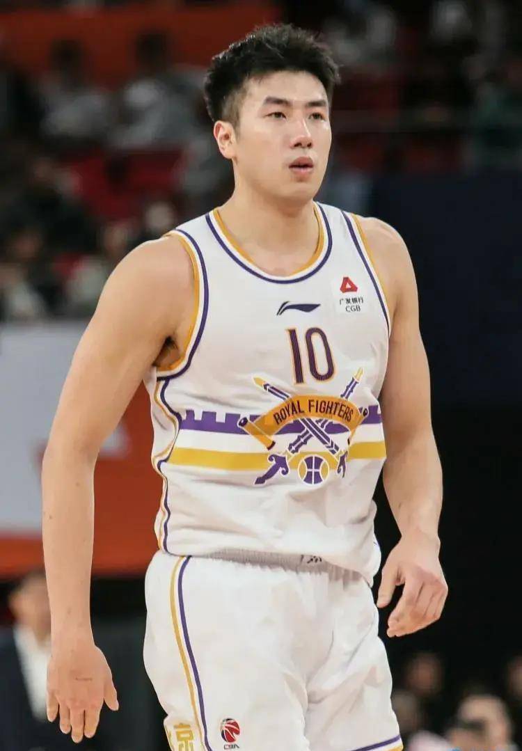 原创北控遭遇季后赛首败暴露出球队的一种束手无措两大弊端三个短板