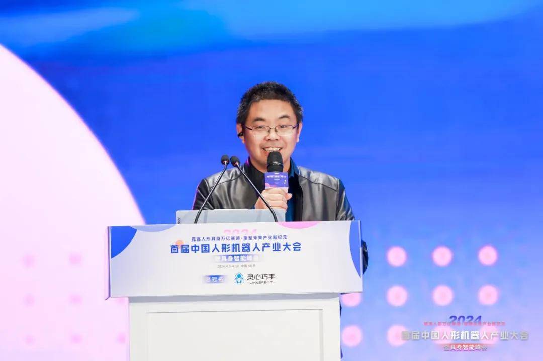 北京航空航天大学教授,机器人研究所名誉所长,中关村智友研究院院长