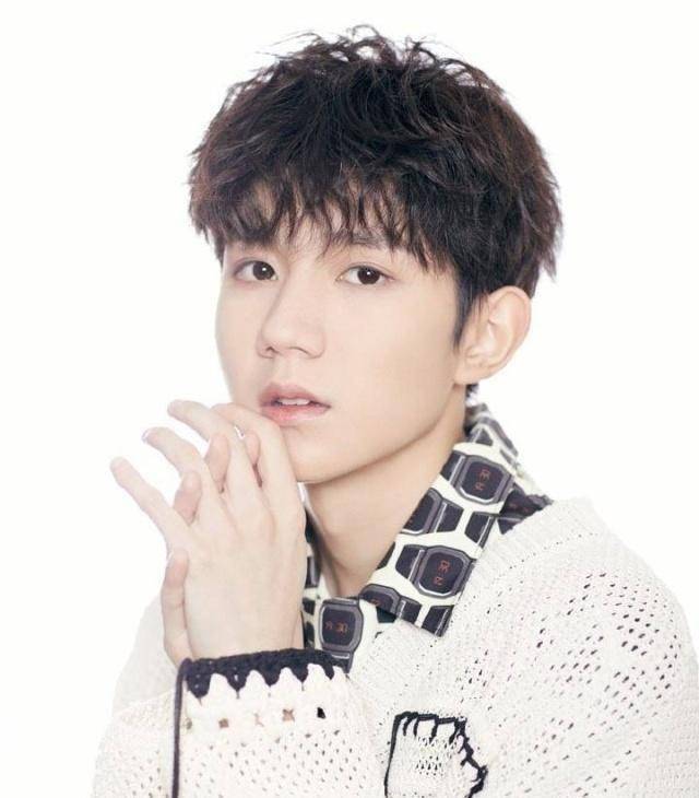 原创对于脱发秃头王源的回答和两兄弟的回答简直如出一辙真默契