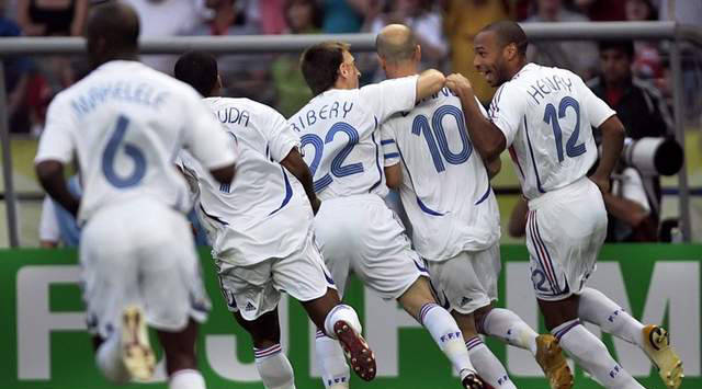 法国队之谜亨利何以无法如约带领的真相