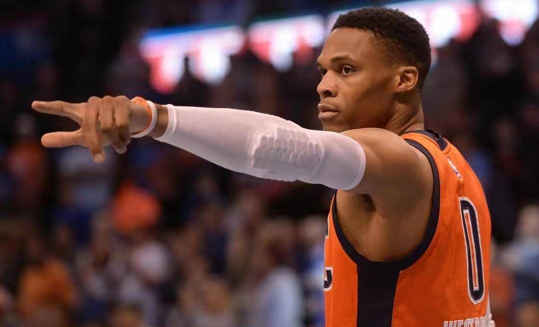 各个都难打破威少职业生涯五大纪录季后赛50三双历史唯一