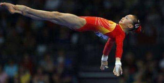 原创16岁体操天才奥运会满分夺冠因病退役赴美定居现在怎么样了