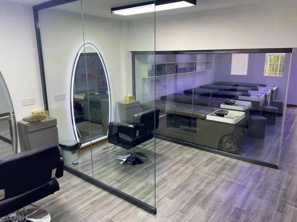 恭喜ehairsalon美发荣获2024年宜春市袁州区首届金牌发艺杯大赛冠军