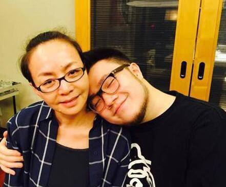 比如《家有儿女》,不仅捧红了张一山,杨紫,宋丹丹更让大家印象深刻.