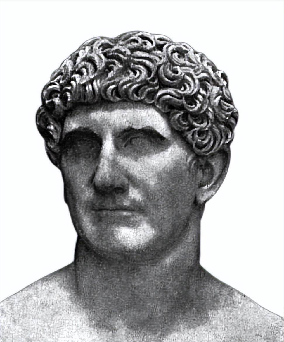 凯撒大帝素描图片