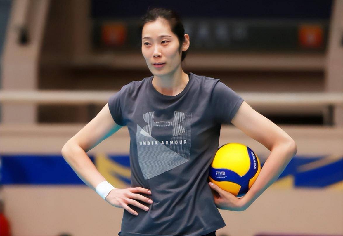 原创朱婷自宣回归我们体育地方队一度申请退役现在为奥运资格努力