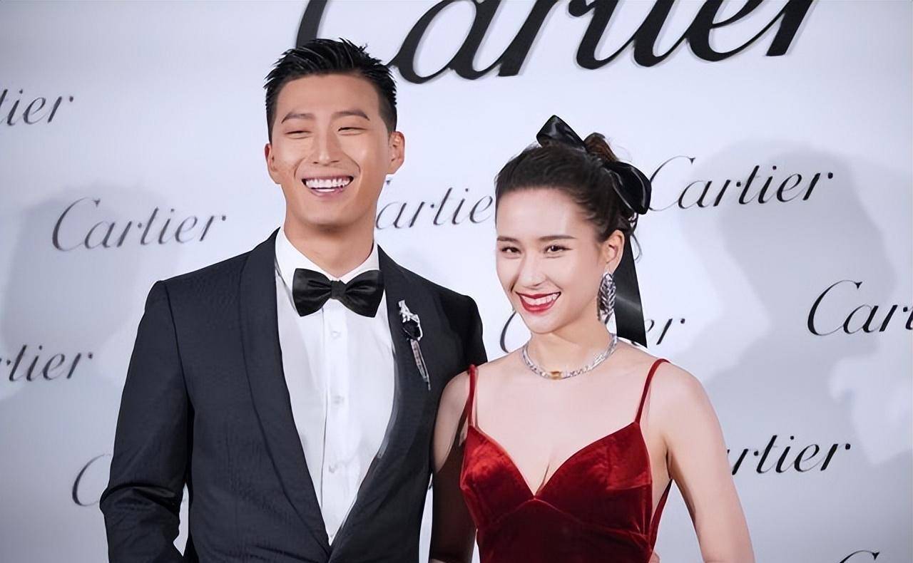 原创千金狙击手窦骁前任皆是富家千金仅花两周就追到何鸿燊爱女