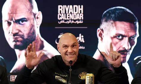 会,他那位绰号"欧洲唐金"的赛事推广人弗兰克·沃伦也出席了此次活动