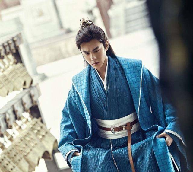 原创范闲二皇子牵手现身阅文盛典网友林婉儿你家房子塌了