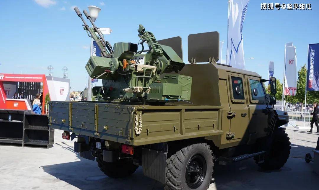 不出意料,俄军开始建防空线,遏制日益猖狂的乌军无人机袭击