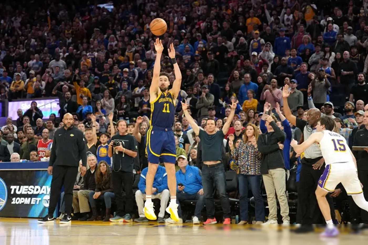 克莱·汤普森:追求三连冠,向科比看齐_合同_赛季_金州勇士