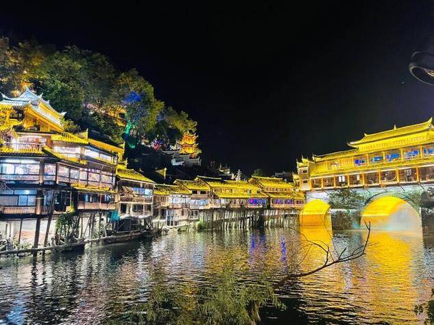 588元起长沙至张家界凤凰古城3日游纯玩无购物本地团推荐