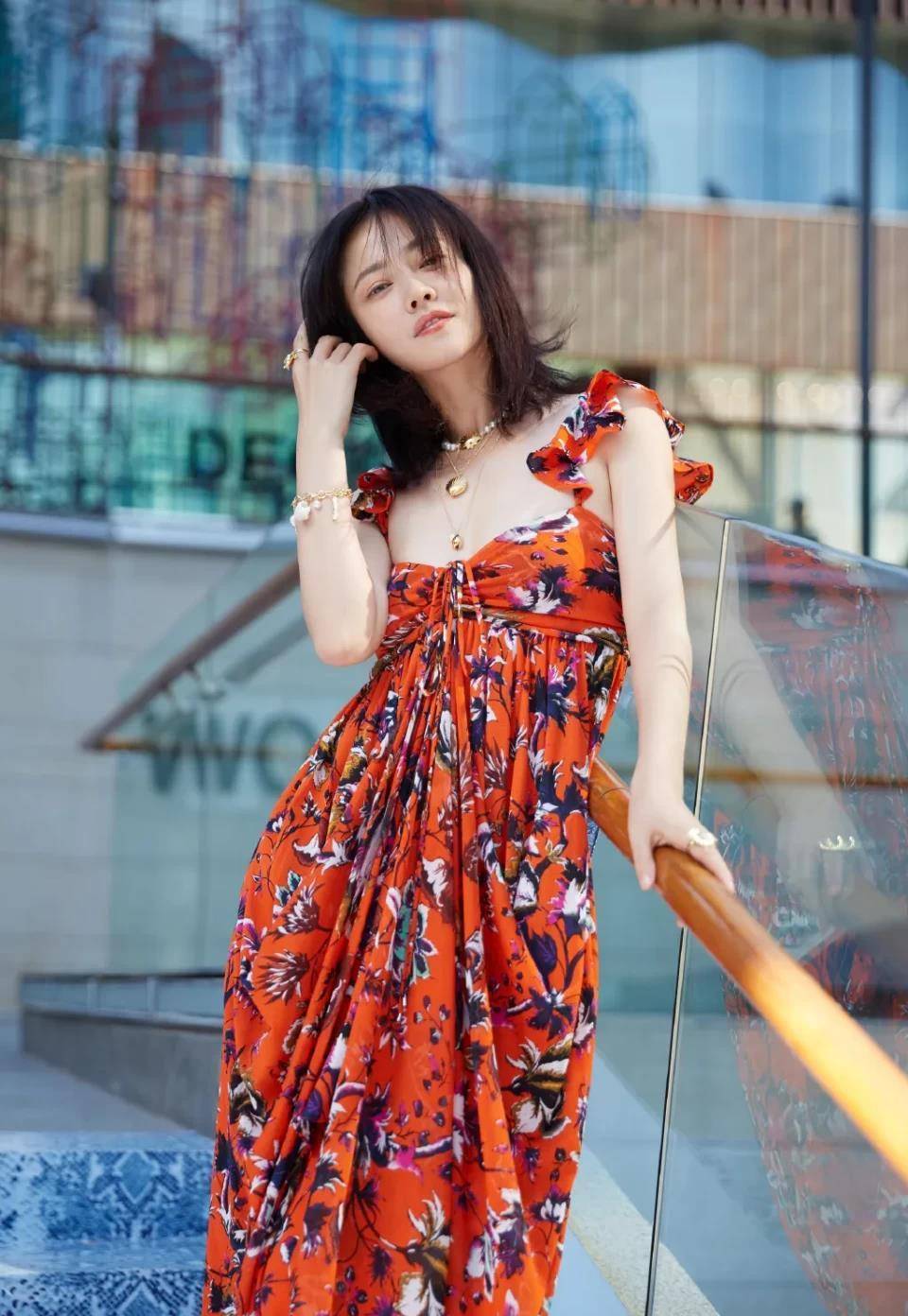 原创零绯闻零炒作只靠演技征服观众40岁的谭卓你早该火了