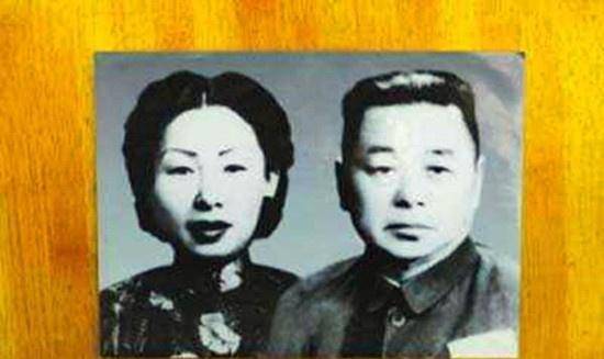 她美艳动人,19岁嫁人,几个月后被逼成为军阀姨太,64岁客死他乡_杨秀琼