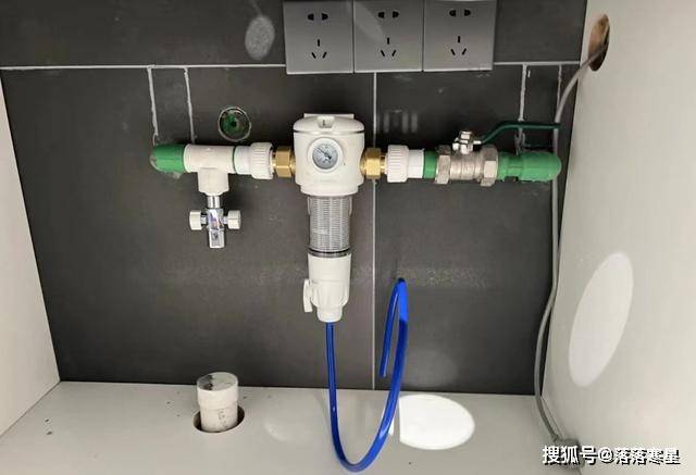 安装位置前置净水器一般是安装在总进水口,作为家庭用水的第一道
