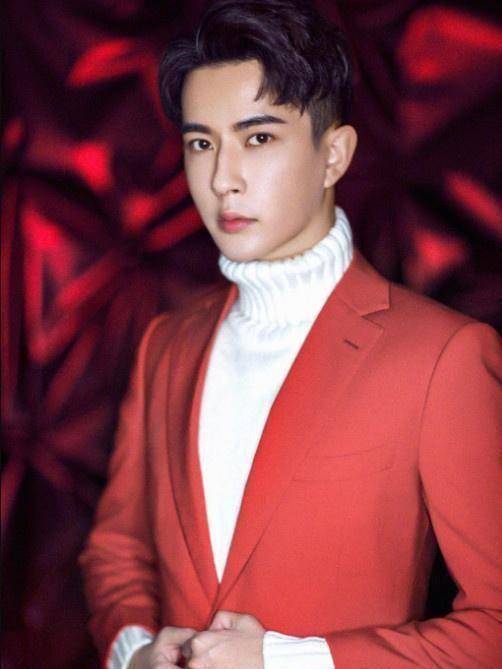 原创粉丝老公我陪你坐高铁于朦胧别说谎你们只会啊好帅