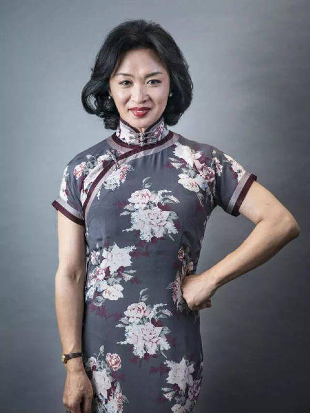 原创如今女儿身的金星曾经有过一个貌美的妻子离婚时对方已怀孕