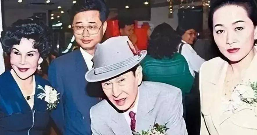 每月花150万养三位女友已维系10年57岁邓兆尊有望赶超赌王
