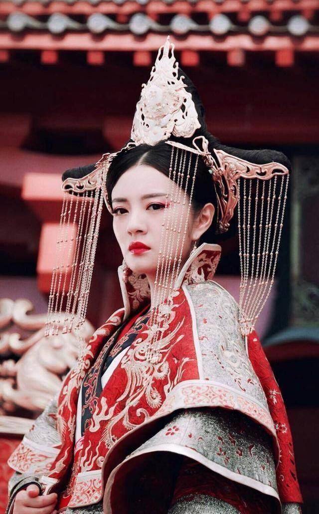 独孤般若如愿以偿霸气当皇后满朝文武俯首称臣宇文护却傲然不跪