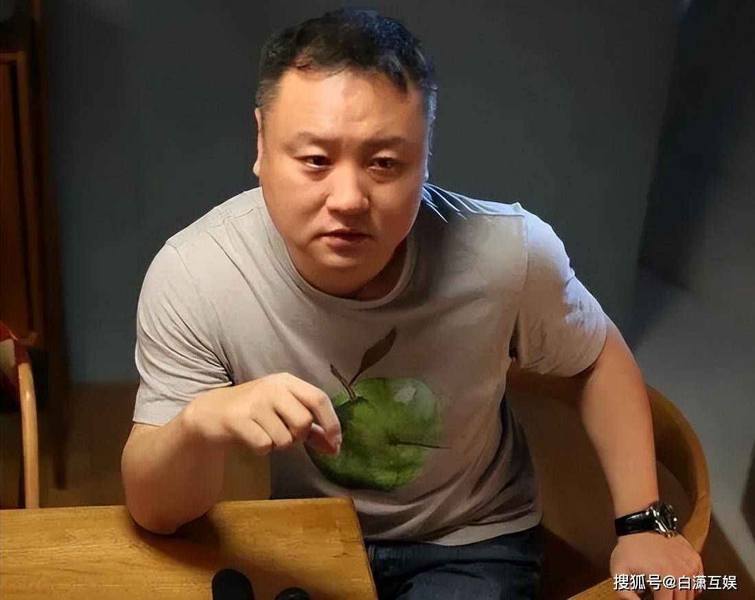 她是国民女神,5段情史,三次"插足"后,终于找到真命天子