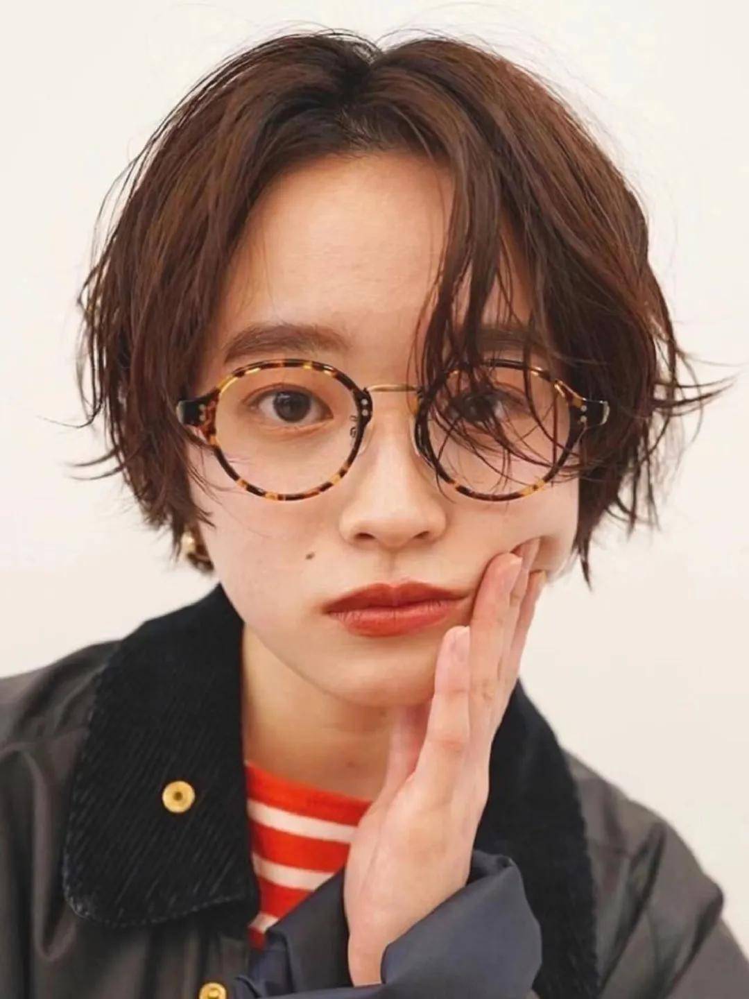 今年试试剪短发吧这4个ins超火的春夏发型发色最值得借鉴