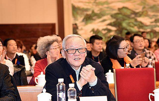 教育家谢觉哉一生育有5个儿子2个女儿现在发展得怎么样