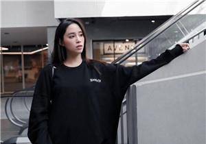 原创欧阳妮妮张书豪牵手逛街被拍张书豪发文回应疑似认爱