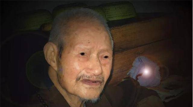 我国得道高僧97岁圆寂,坚持死后不火化,坐缸三年终成肉身菩萨_弥光