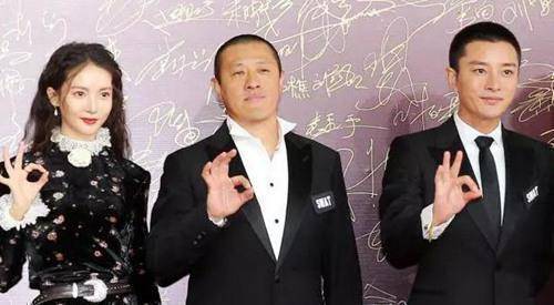 贾乃亮金晨深夜约会 这究竟是怎么回事两人什么关系_恋情_餐厅_同事