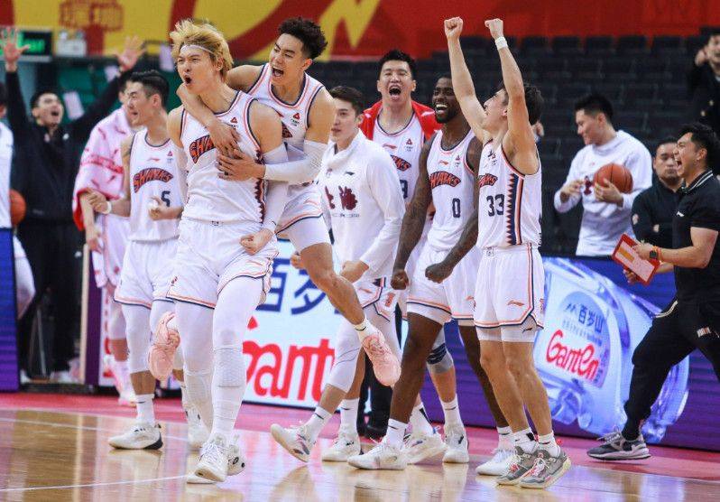 战来临的时候,基恩,方硕,曾凡博与范子铭这四名球员一定会成为上海队