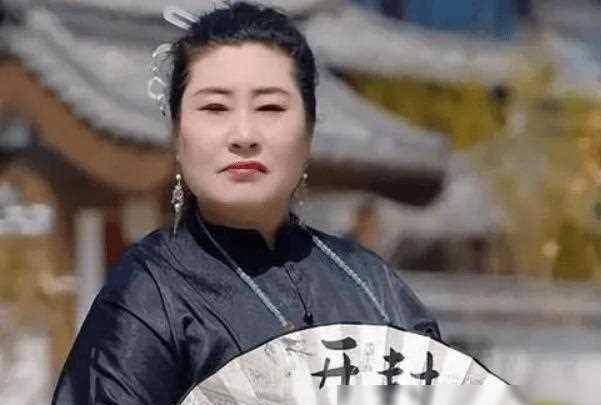 新开封王婆:经历与金星相似,才华不输赵梅的出炉之作_边玉洁_社会