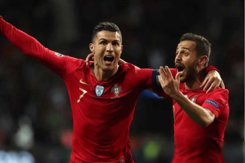 原创c罗新合同加盟欧冠队球迷期待重返欧洲联赛新篇章