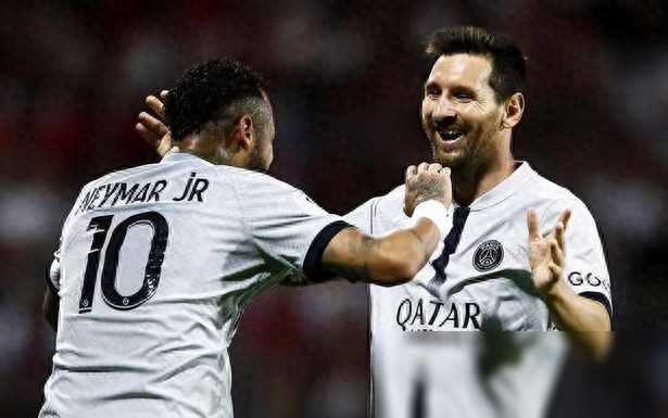 巴黎内讧揭秘梅西离队阿什拉夫挑衅内马尔内马尔遭阻拦