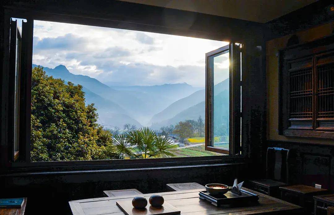 滇藏线上的秘境顶流还得看把旅行玩出花的松赞