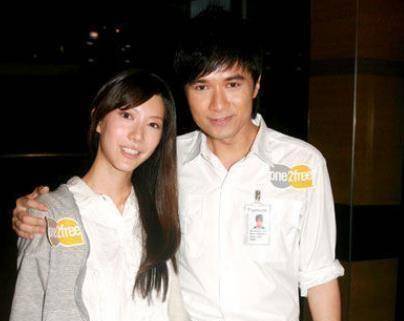 原创古巨基首曝儿子中文名疑似1岁儿子梦游妻子51岁近况为其停工