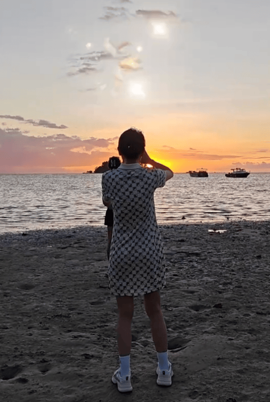 原创田亮带女儿斐济度假庆生16岁森碟个头颜值都好高三颗门牙抢镜